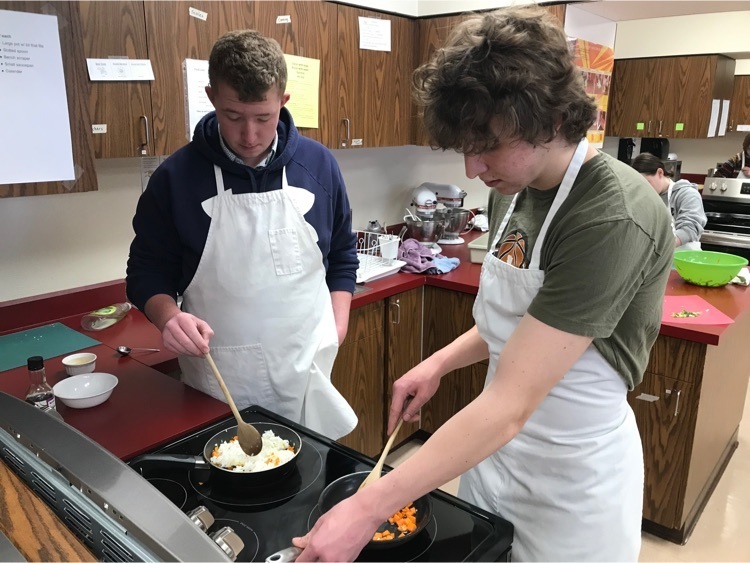 students cooking